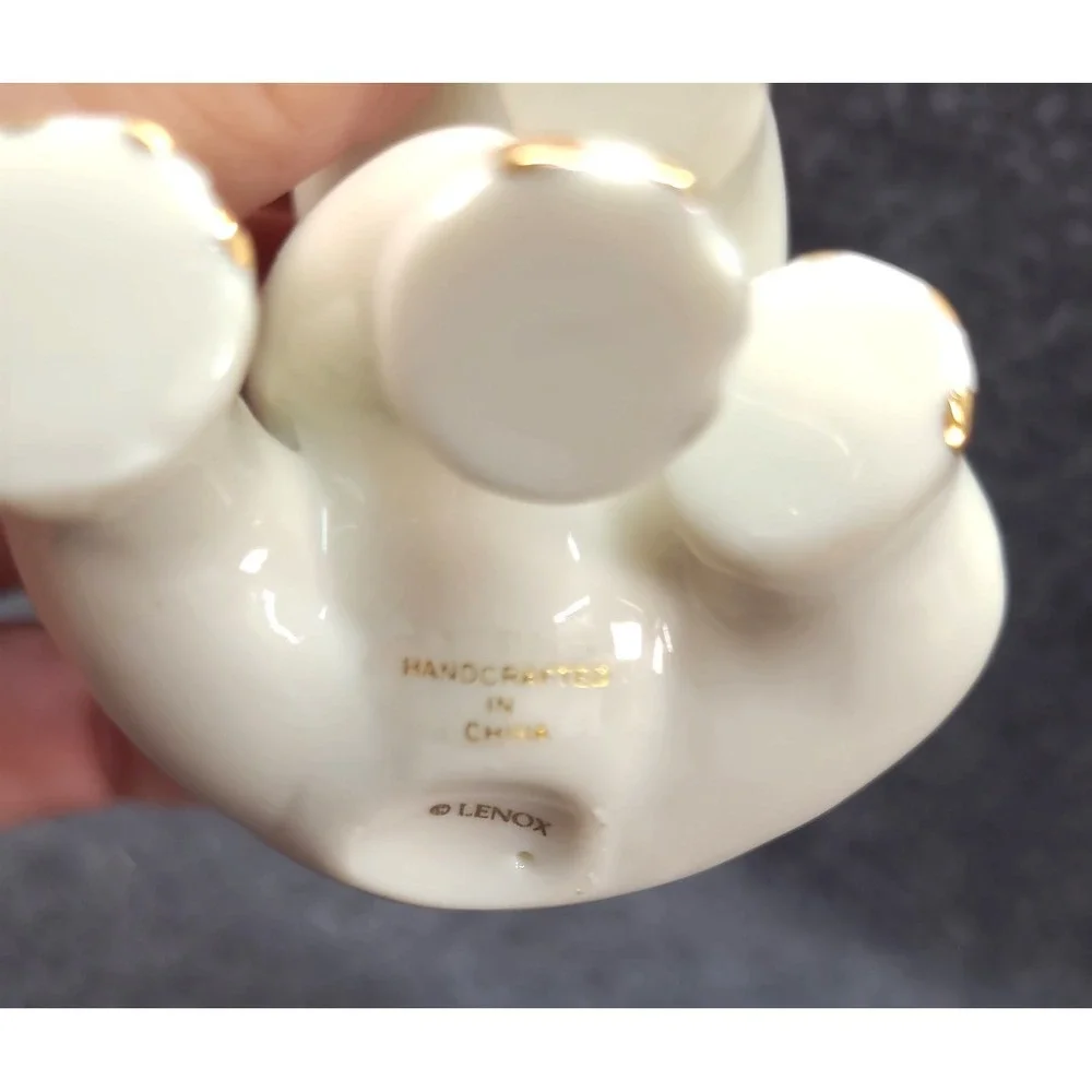 Lenox Porcelain Sitting Baby Elephant Figurine Gold Trim 3
